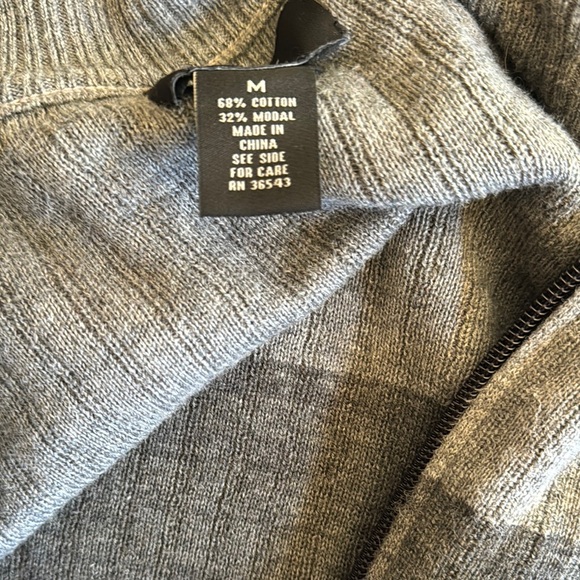 Calvin Klein Gray Gradient Men's Sweater - Picture 5 of 7